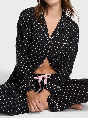 Victoria’s Secret Pajama Set M Polka Dot black 2 Pc Button Top Pants NWT